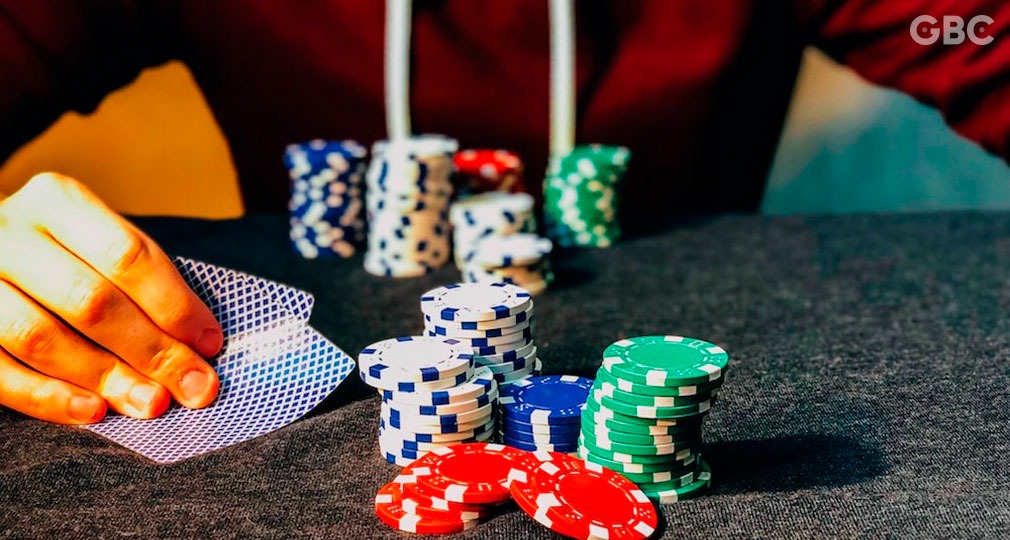 Bluffing for Beginners – Your Essential Guide