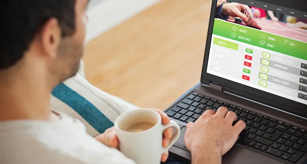 Who Are Tipsters (Cappers)? Experts or Professional Scammers?