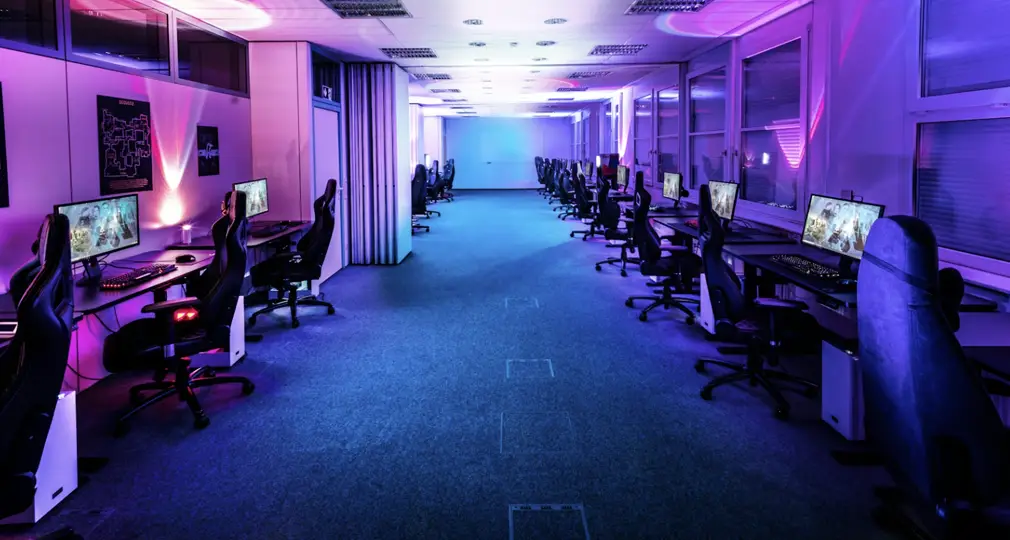 Esports as a Business: Trends, Growth Prospects, and Financial Metrics